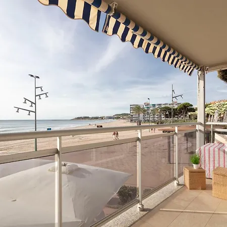 Homes & Go Pineda Beach Apartment